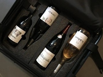 Włochy pozwalają na niektóre Wina do być pakowane w pudełkach papierowych